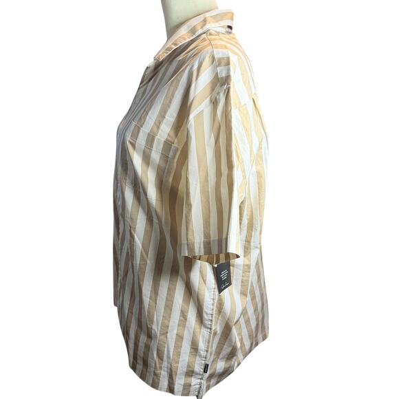 Brixton Bunker Relaxed Fit Men's Button up Shirt, Tan White, Men's Medium, NWT - Picture 3 of 6